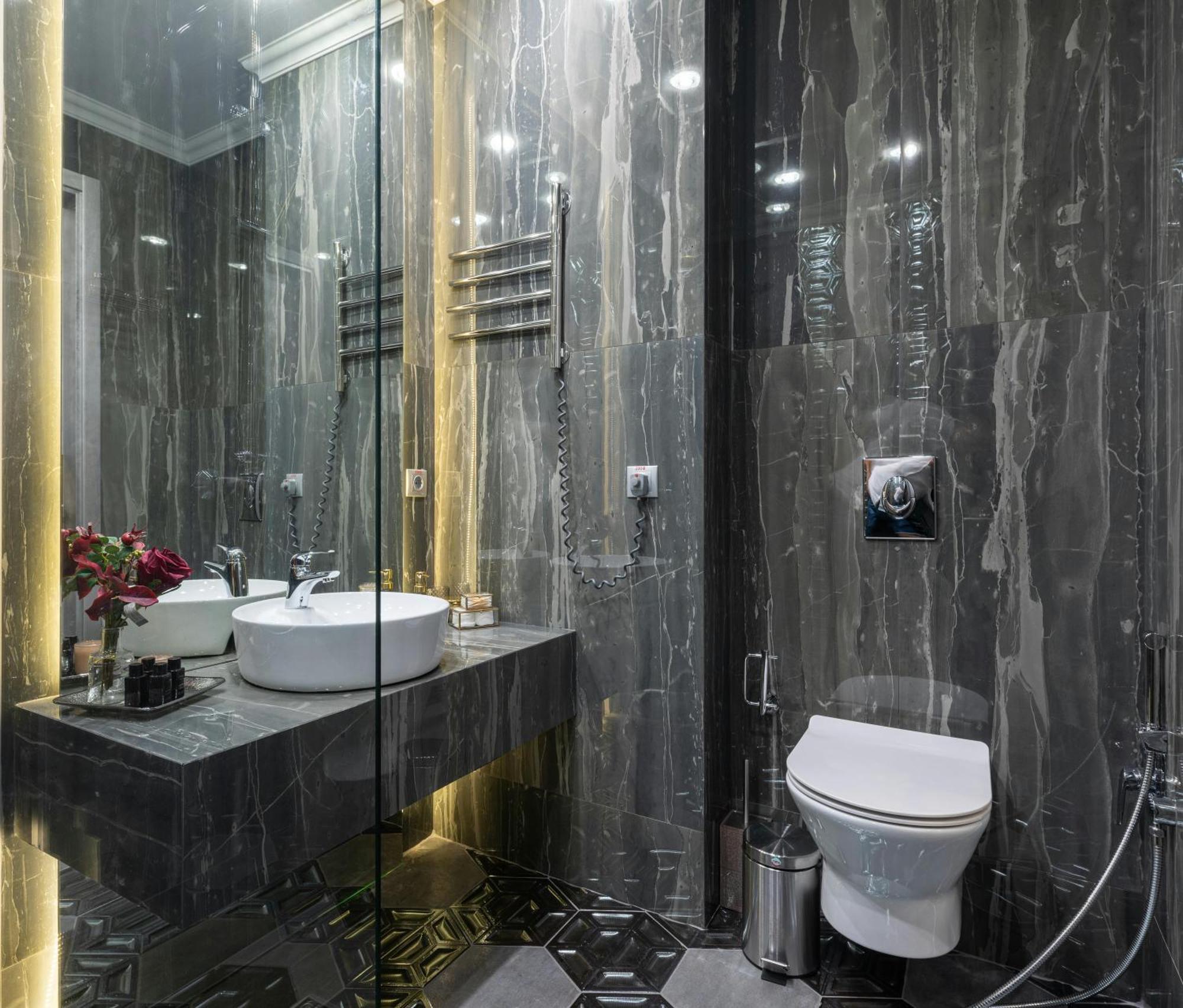 Hotel Ivy Plaza New Delhi Bagian luar foto